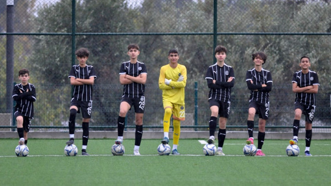 Manisa FK’lı genç futbolculara milli davet